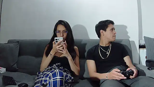 Katalleya jyj online show from October 14, 2025, 2:23 am