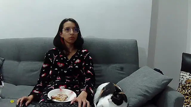 Katalleya jyj online show from February 26, 2025, 5:35 am