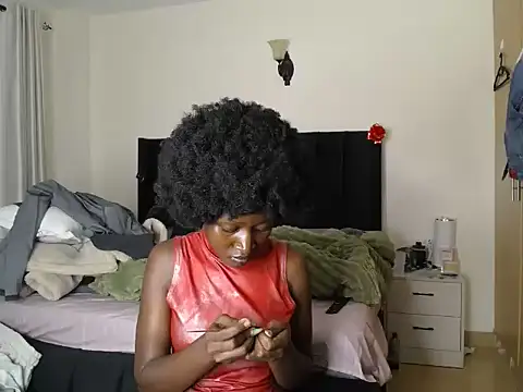 thicky anncy online show from July 29, 2026, 10:31 pm