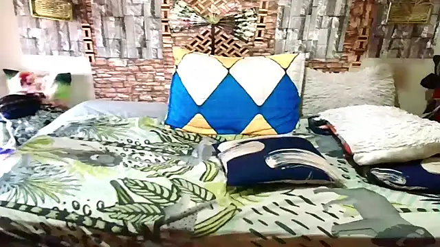 Indian Blaze00 online show from November 6, 2025, 5:55 am