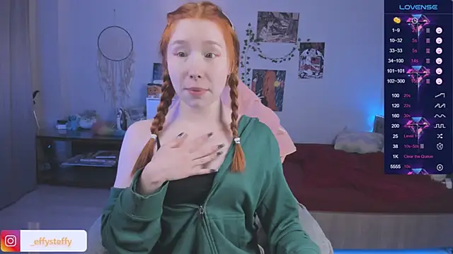 Snapshot of CallMeEffy1 chatting on February 15, 2026, 4:50 pm CallMeEffy1 online show from February 15, 2026, 4:50 pm