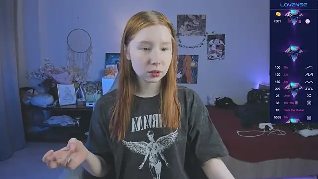 Snapshot of CallMeEffy1 chatting on December 21, 2025, 3:36 pm CallMeEffy1 online show from December 21, 2025, 3:36 pm