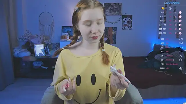 Snapshot of CallMeEffy1 chatting on January 13, 2026, 2:54 pm CallMeEffy1 online show from January 13, 2026, 2:54 pm