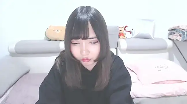 your angela online show from February 27, 2025, 1:07 pm