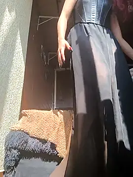 Snapshot of Liilith_goddess_ chatting on December 17, 2025, 2:33 pm Liilith goddess online show from December 17, 2025, 2:33 pm