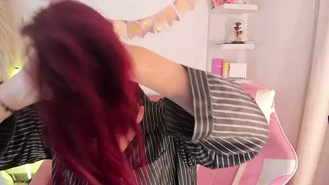 veronicaxx69 online show from April 23, 2026, 4:19 am