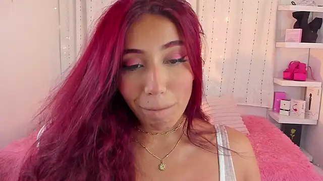 Snapshot of veronicaxx69 chatting on September 23, 2025, 3:46 am veronicaxx69 online show from September 23, 2025, 3:46 am