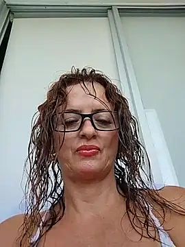 CioniWeiss online show from October 30, 2025, 9:01 pm