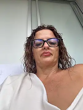 CioniWeiss online show from April 27, 2026, 9:02 pm