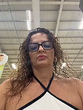 CioniWeiss online show from May 24, 2026, 8:42 pm