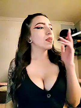 Paudelatorre online show from November 27, 2025, 2:56 am