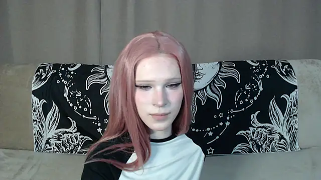 Snapshot of Sexpired_Princess chatting on April 10, 2026, 5:58 am Sexpired Princess online show from April 10, 2026, 5:58 am