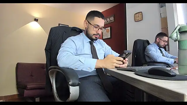 Snapshot of thesexlawyer1 chatting on January 16, 2026, 4:27 am thesexlawyer1 online show from January 16, 2026, 4:27 am