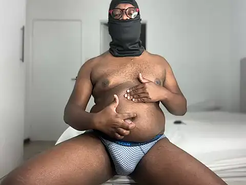 KivenSa online show from October 8, 2025, 10:54 pm