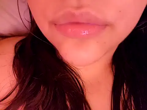 Blanquitaaa online show from December 19, 2024, 7:29 pm