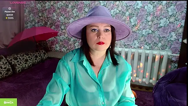 Julia-ru online show from June 17, 2026, 9:57 pm