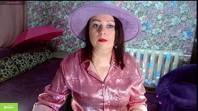 Julia-ru online show from June 11, 2026, 10:18 pm
