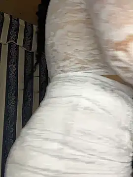 JULYSEX1 online show from April 3, 2026, 2:45 pm