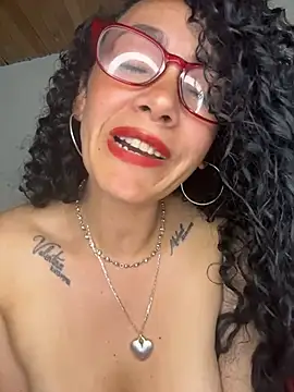 JULYSEX1 online show from May 11, 2026, 4:04 pm