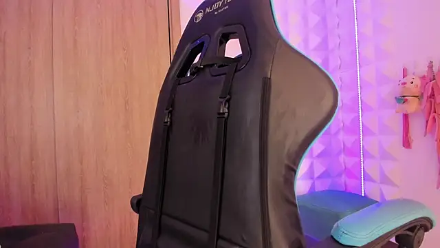 Jendralevis online show from September 22, 2025, 8:15 pm