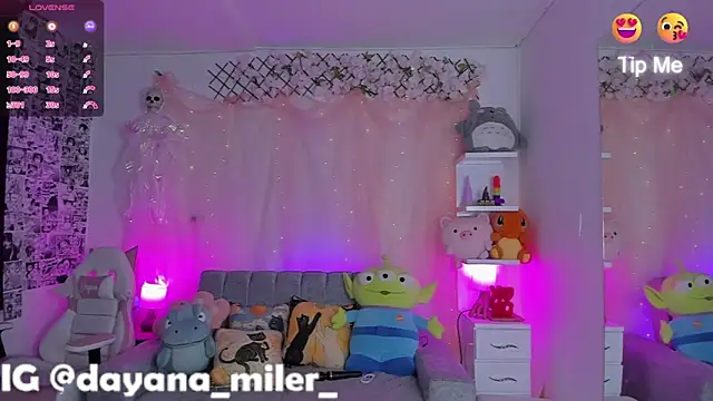  dayana miler online show from October 27, 2025, 1:45 pm