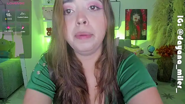  dayana miler online show from March 19, 2025, 12:04 am