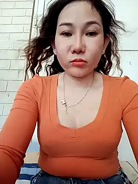 Ana love2000 online show from March 21, 2025, 8:06 am