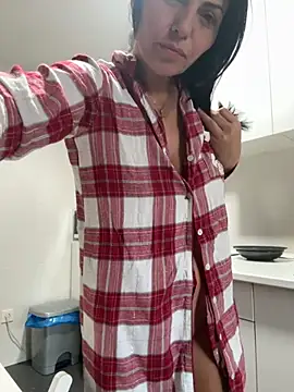 KimKelly13 online show from October 14, 2025, 6:58 am