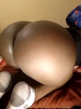 Misskhalifa  online show from September 21, 2025, 12:38 am