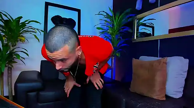 Marcelo j1 online show from December 16, 2024, 3:32 pm