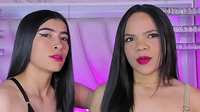 siara and zoe online show from April 21, 2026, 11:22 pm