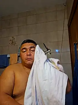 gordito xx online show from October 16, 2025, 8:39 pm