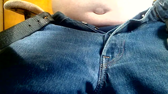 markluvskitty online show from March 9, 2026, 12:20 pm