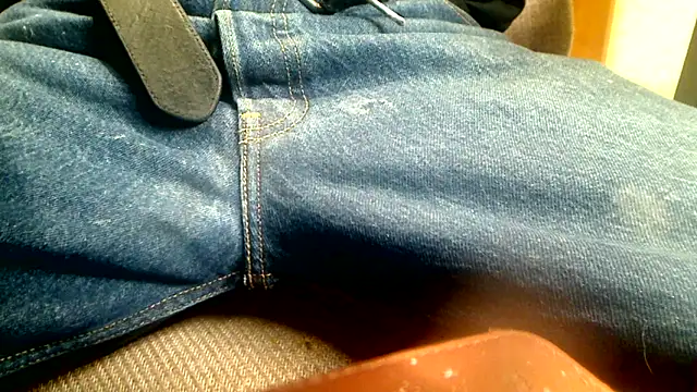 Snapshot of markluvskitty chatting on February 11, 2026, 2:39 pm markluvskitty online show from February 11, 2026, 2:39 pm