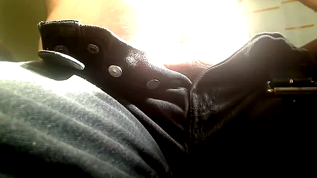 markluvskitty online show from April 14, 2026, 1:49 pm