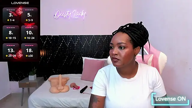 chanel brunette online show from September 27, 2025, 9:43 pm