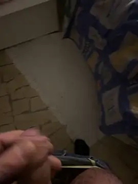 Edosxxl online show from December 3, 2024, 2:42 am