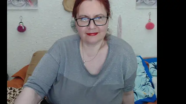 PlayfullMature online show from November 7, 2025, 5:17 pm