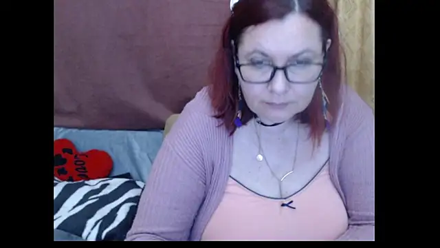 PlayfullMature online show from April 14, 2026, 8:47 pm