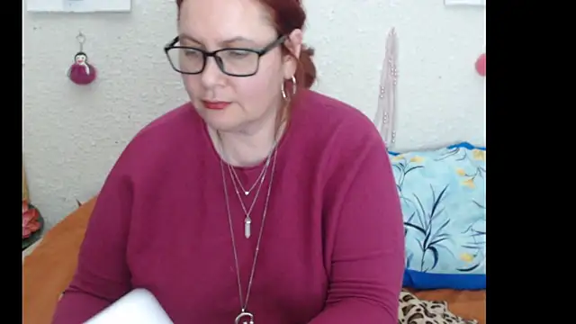 PlayfullMature online show from November 4, 2025, 5:39 pm