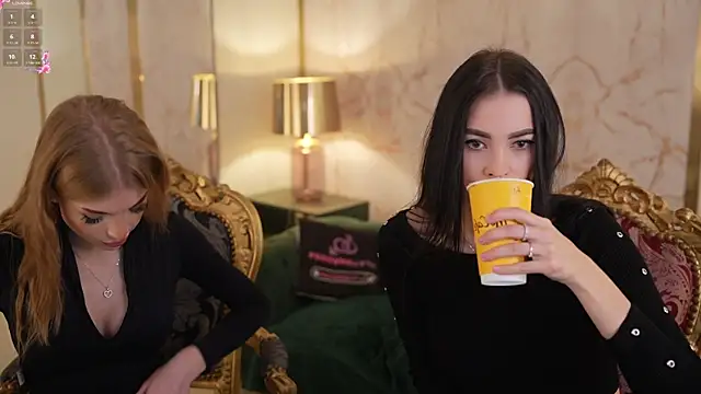 Snapshot of Tina_Breeze chatting on October 24, 2025, 7:51 am Tina Breeze online show from October 24, 2025, 7:51 am