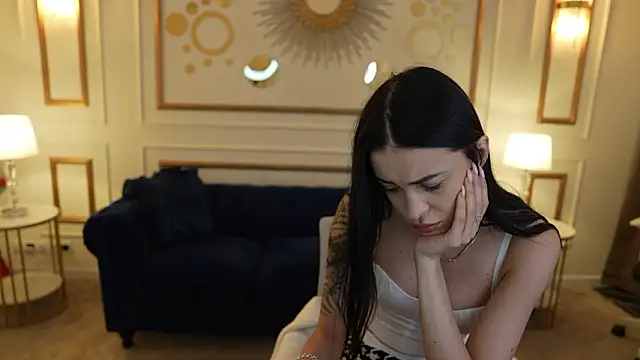 Snapshot of Tina_Breeze chatting on March 25, 2026, 8:46 am Tina Breeze online show from March 25, 2026, 8:46 am