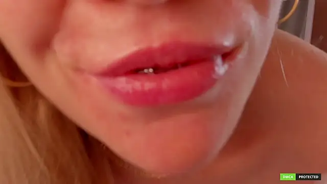 sugamomy online show from December 1, 2025, 12:33 am