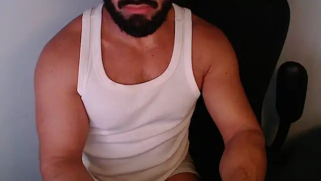 TopDaddy23 online show from June 24, 2026, 2:10 am