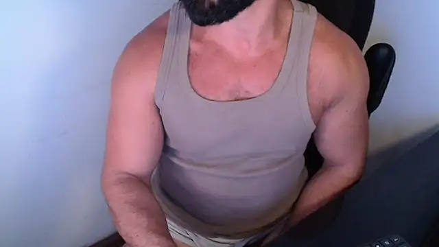 TopDaddy23 online show from July 14, 2026, 12:10 am