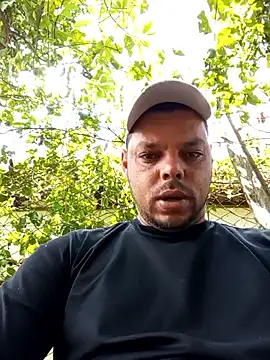 Widson321 online show from October 9, 2025, 1:33 pm