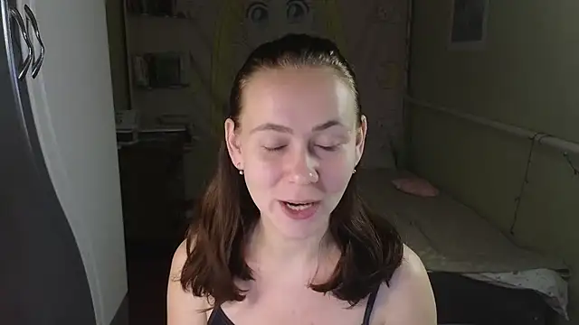 Riley Roo online show from October 28, 2025, 6:51 pm