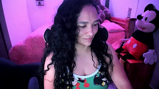 rayza mature 154 online show from April 13, 2026, 2:32 pm