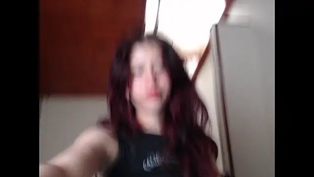 Snapshot of SuzzyyM chatting on February 28, 2025, 6:31 pm SuzzyyM online show from February 28, 2025, 6:31 pm