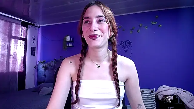 IsaBaileys  online show from September 26, 2025, 10:16 pm